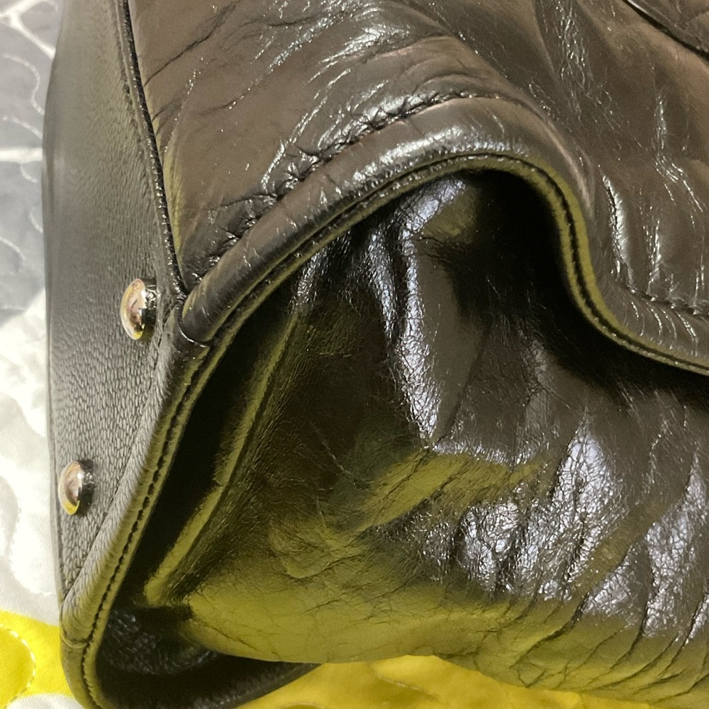 COPY - CHANEL preloved 2016 black calf skin deauville medium in very good condi… - Picture 5 of 15